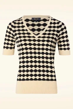 Shop King Louie Agnes V Top Turtle In Zwart