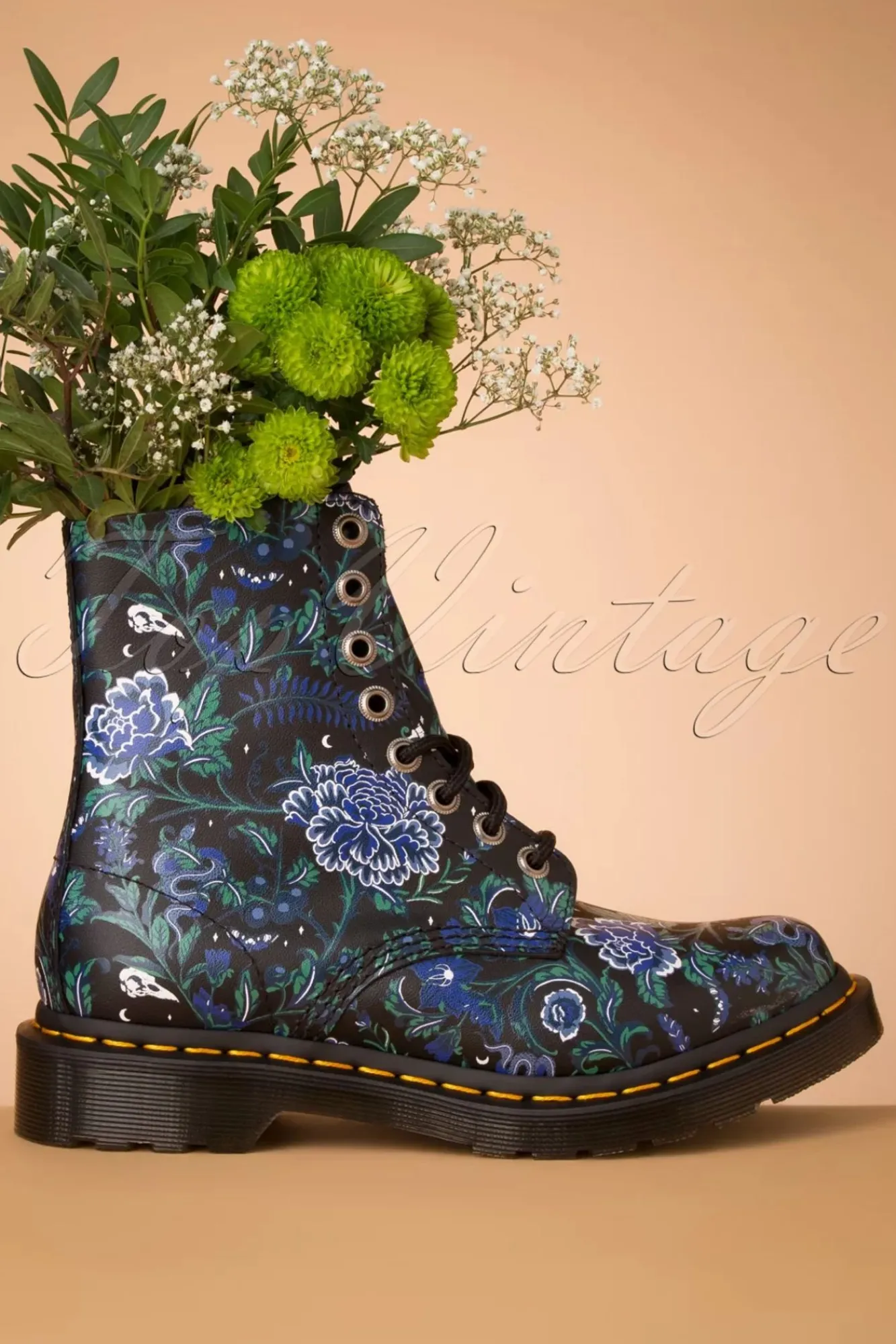 Online Dr. Martens 1460 Pascal Backhand Mystic Garden Bloemenlaarzen In Zwart