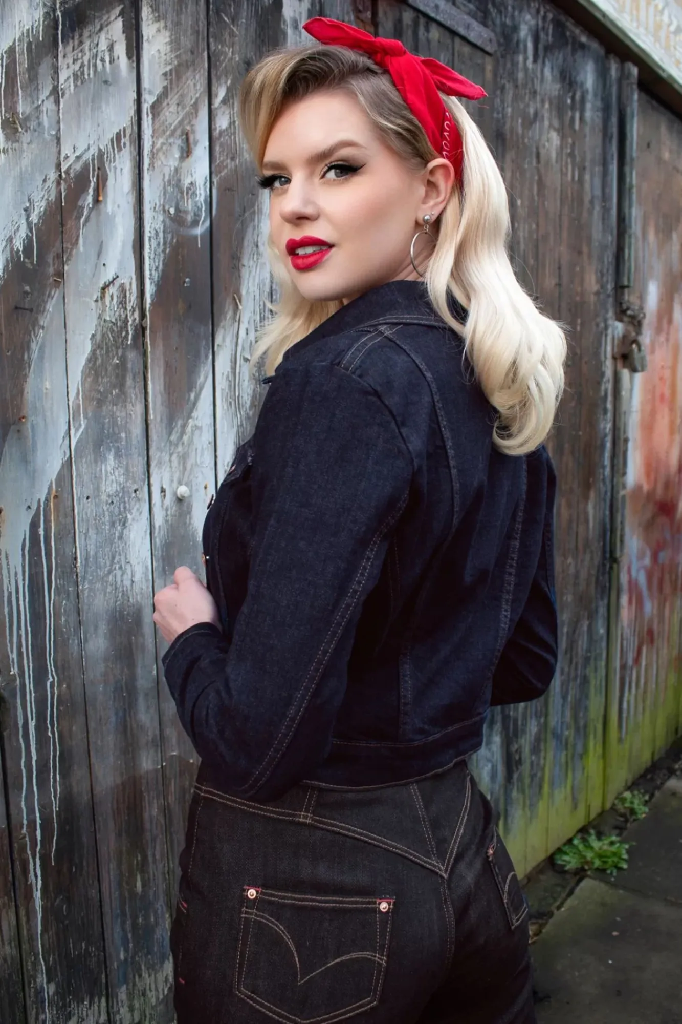 Fashion Rock-a-Booty Sadie Jacket In Donkerdenim