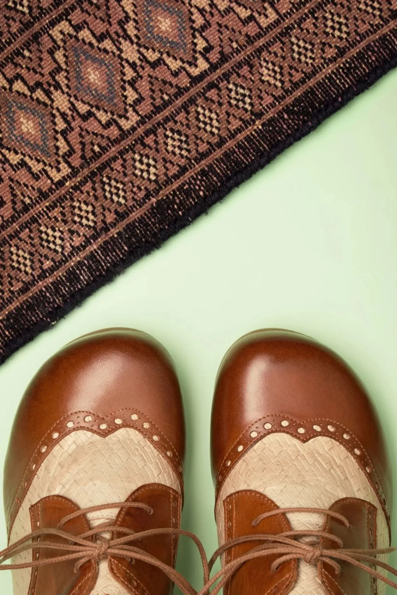 New Miz Mooz Tully Lederen Veterschoentjes In Cognac En Creme